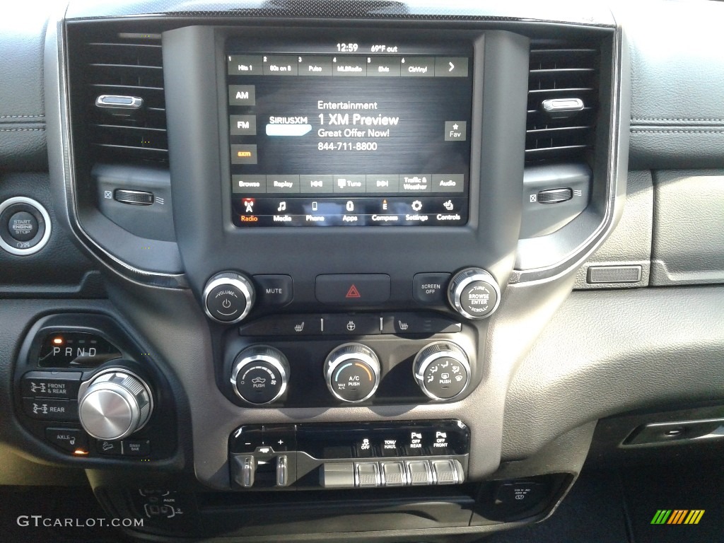 2019 Ram 2500 Power Wagon Crew Cab 4x4 Controls Photo #136019524