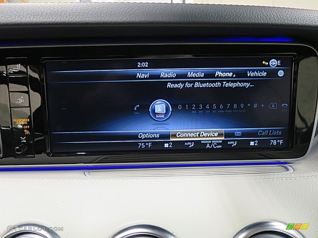 2017 Mercedes-Benz S 550 Cabriolet Controls Photo #136020361