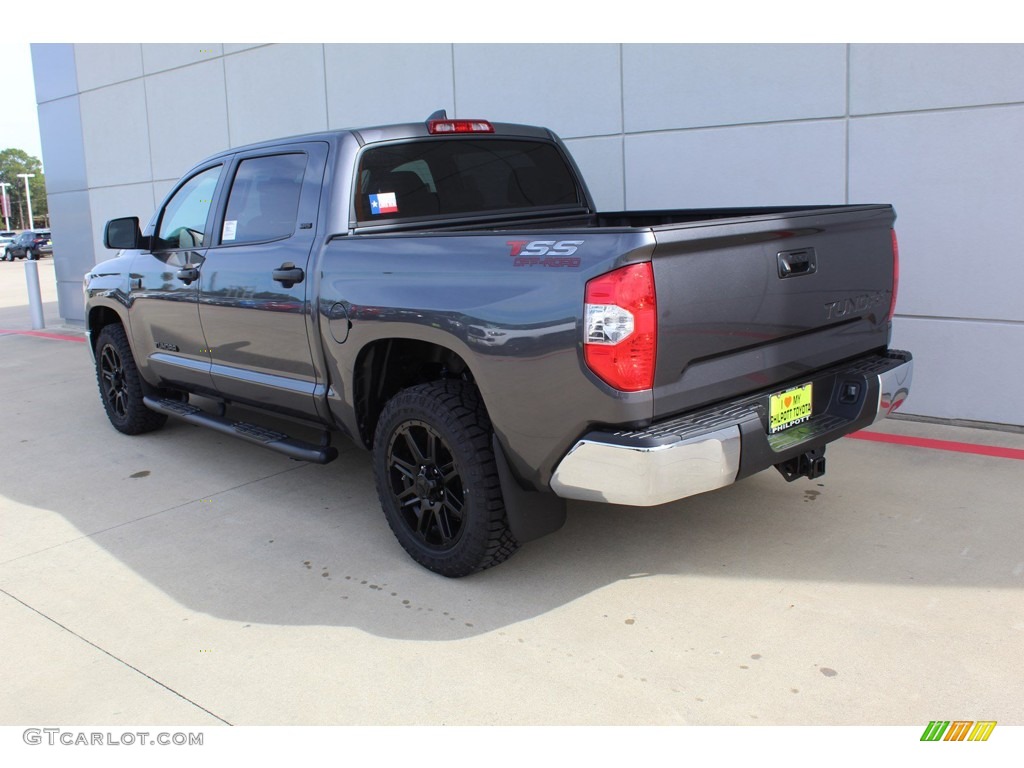 2020 Tundra TSS Off Road CrewMax - Magnetic Gray Metallic / Graphite photo #6