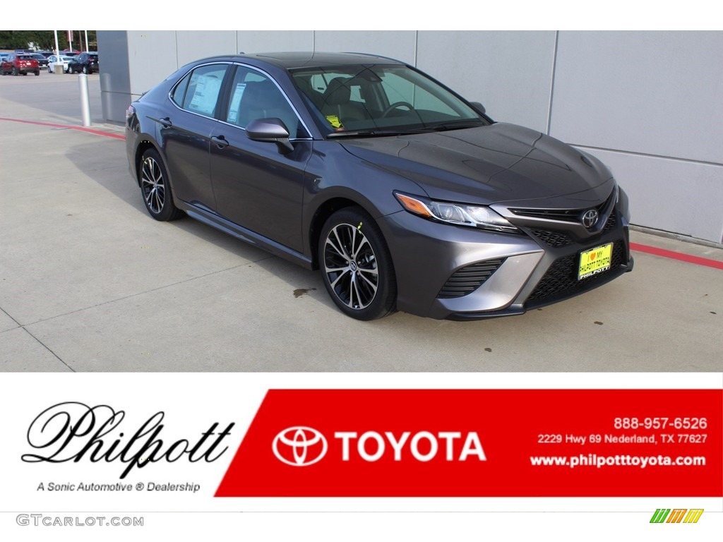 2020 Camry SE - Predawn Gray Mica / Black photo #1