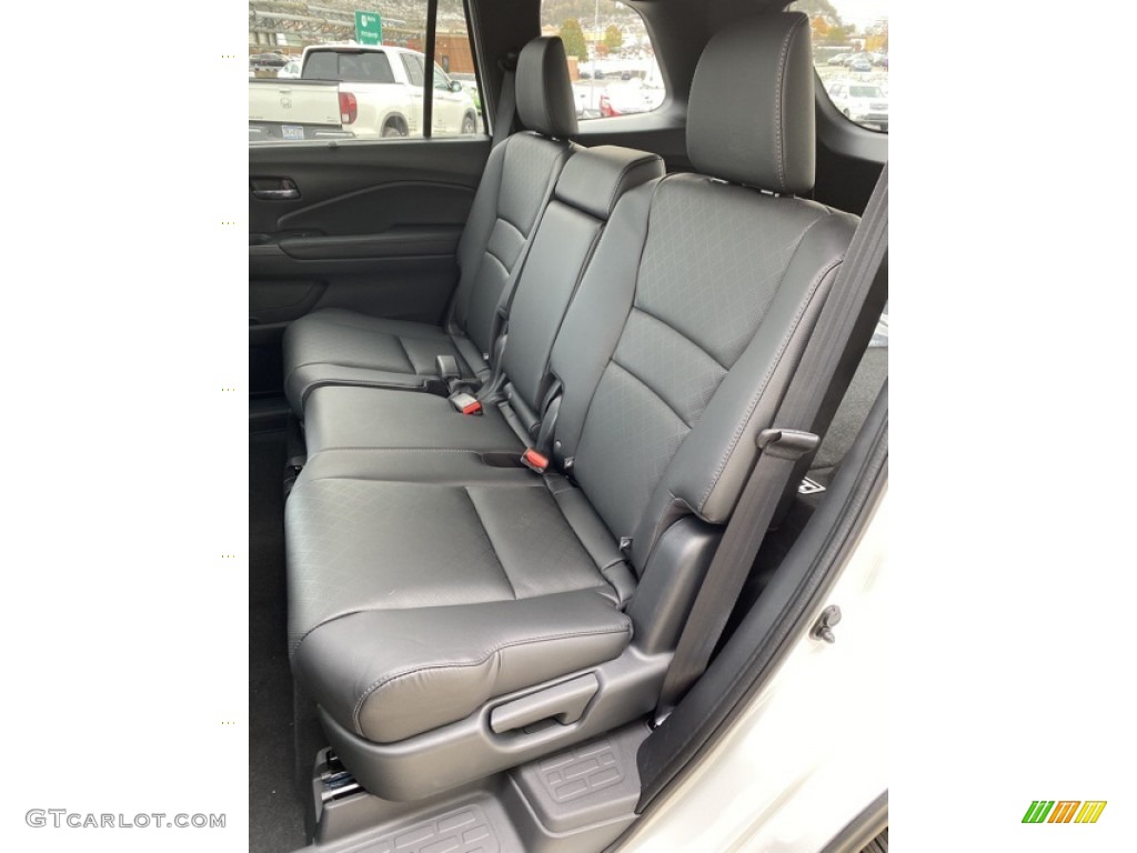 2019 Honda Passport EX-L AWD Rear Seat Photo #136050655