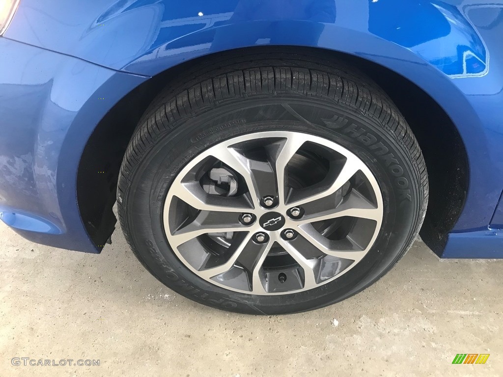 2020 Chevrolet Sonic LT Hatchback Wheel Photo #136055526