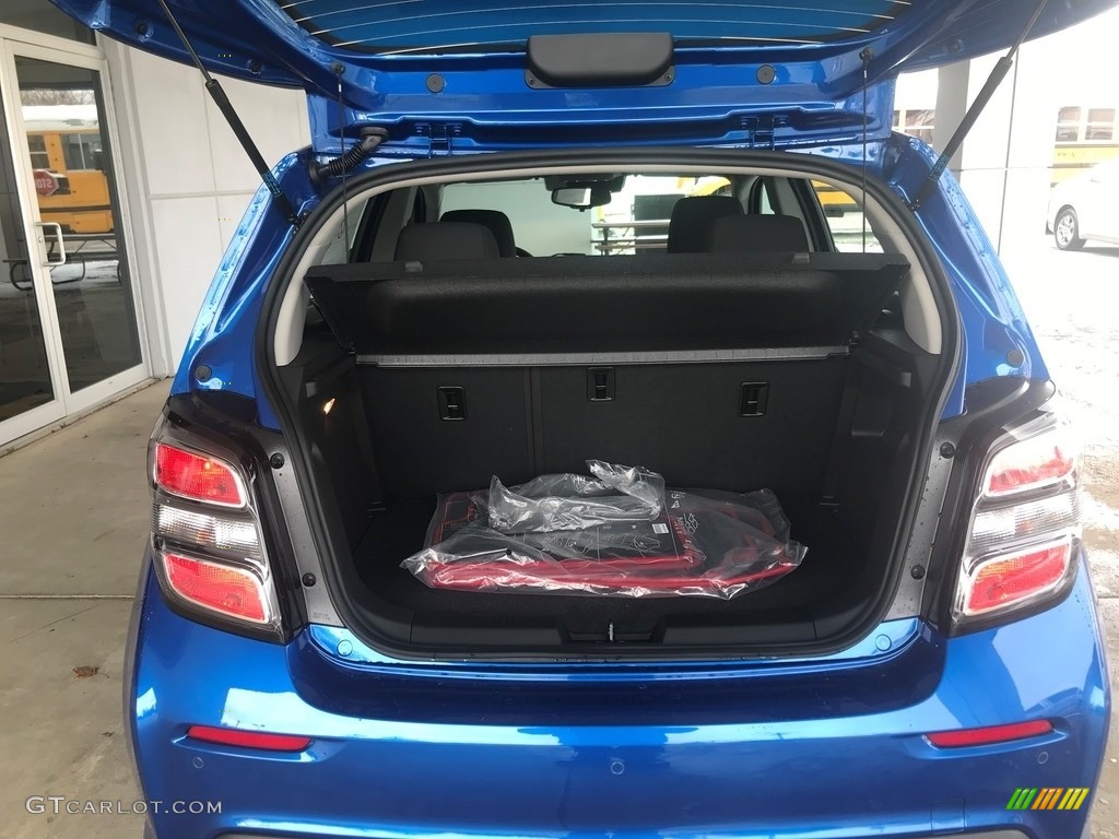 2020 Chevrolet Sonic LT Hatchback Trunk Photos