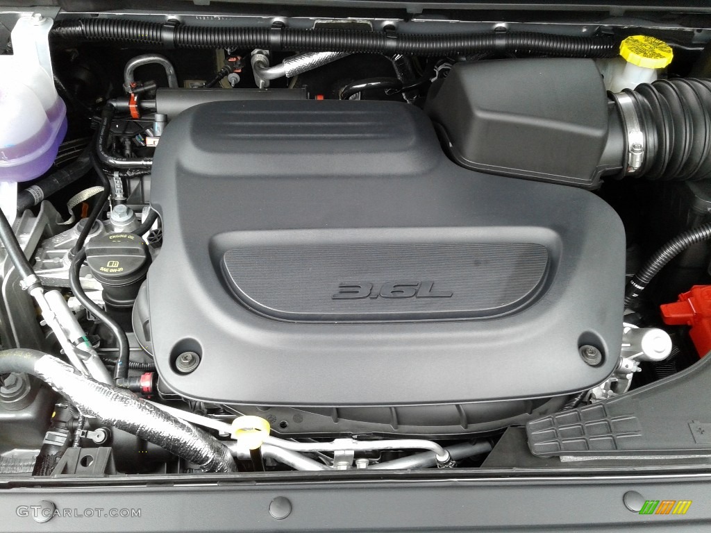 2020 Chrysler Pacifica Touring L Engine Photos