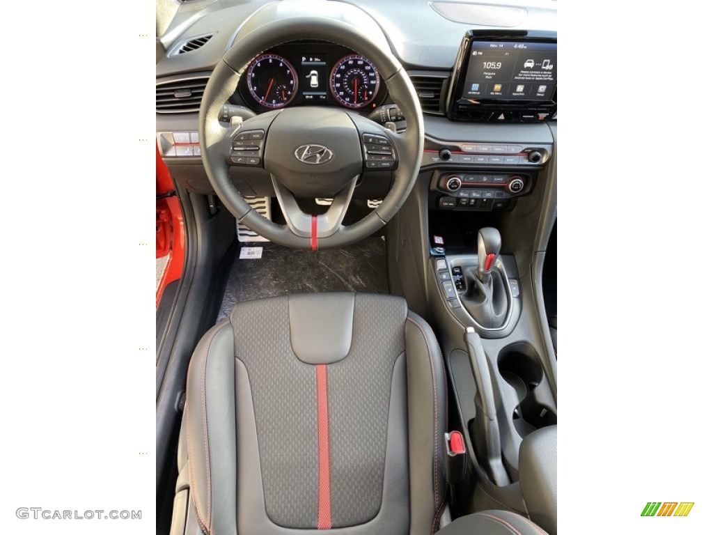 Black Interior 2020 Hyundai Veloster Turbo Photo #136071294
