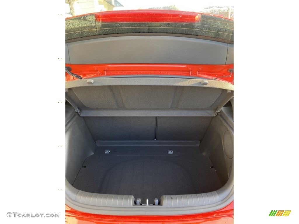 2020 Hyundai Veloster Turbo Trunk Photos