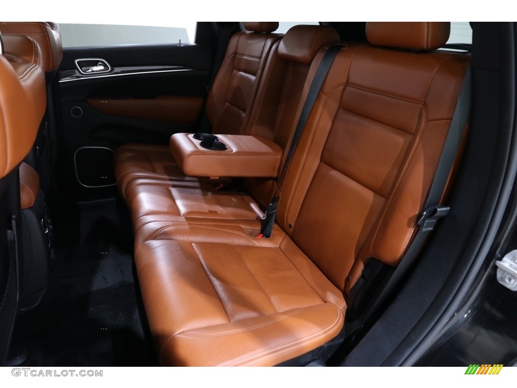 SRT Black/Sepia Interior 2015 Jeep Grand Cherokee SRT 4x4 Photo #136072491