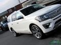Star White - Expedition Platinum Max 4x4 Photo No. 39
