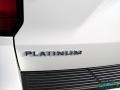 Star White - Expedition Platinum Max 4x4 Photo No. 42