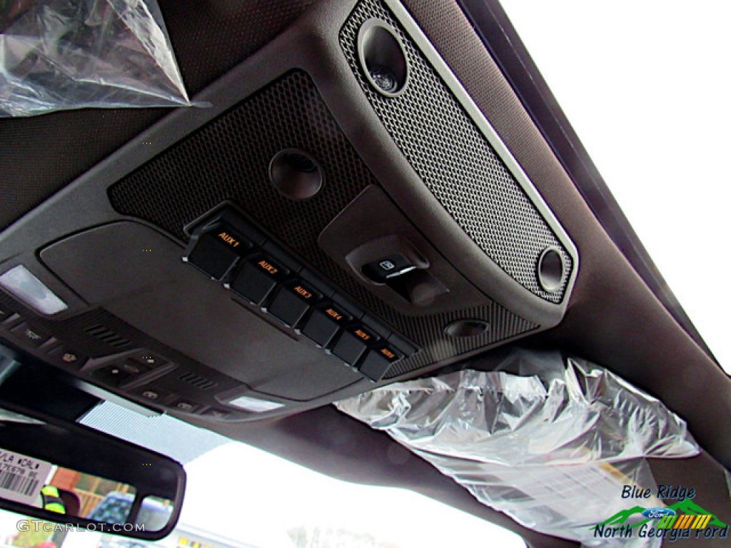 2019 F450 Super Duty King Ranch Crew Cab 4x4 - White Platinum Metallic Tri-Coat / King Ranch Java photo #29