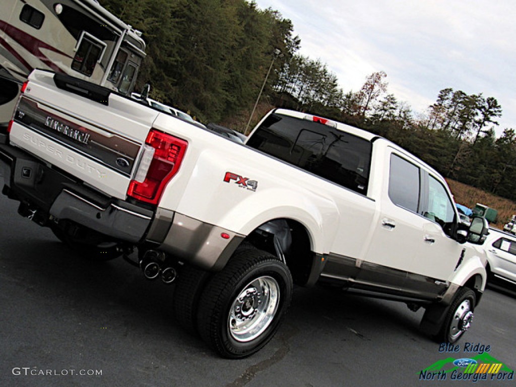 2019 F450 Super Duty King Ranch Crew Cab 4x4 - White Platinum Metallic Tri-Coat / King Ranch Java photo #38