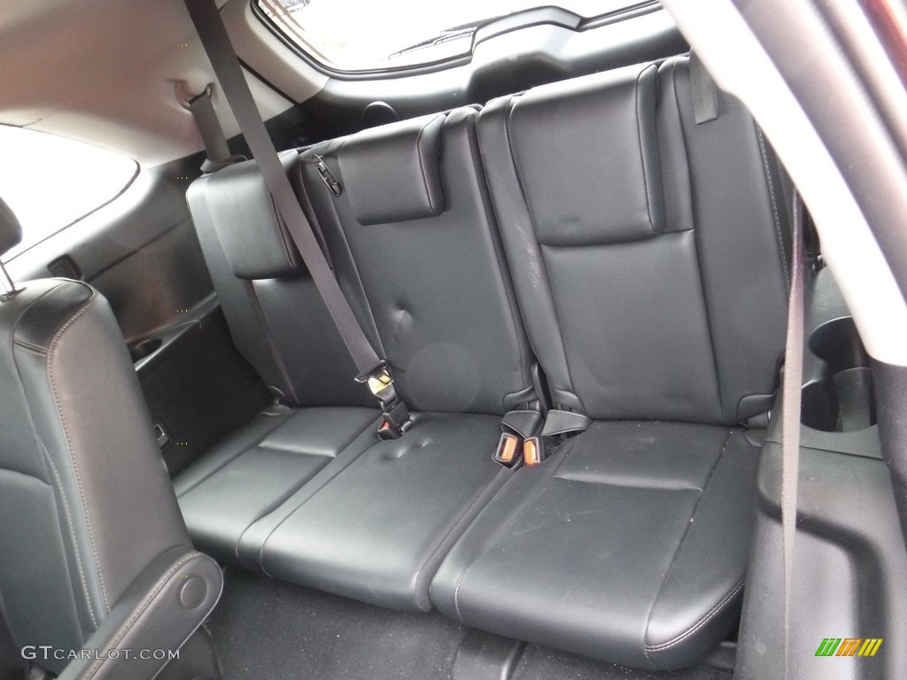 2019 Toyota Highlander Limited Platinum AWD Rear Seat Photo #136081413