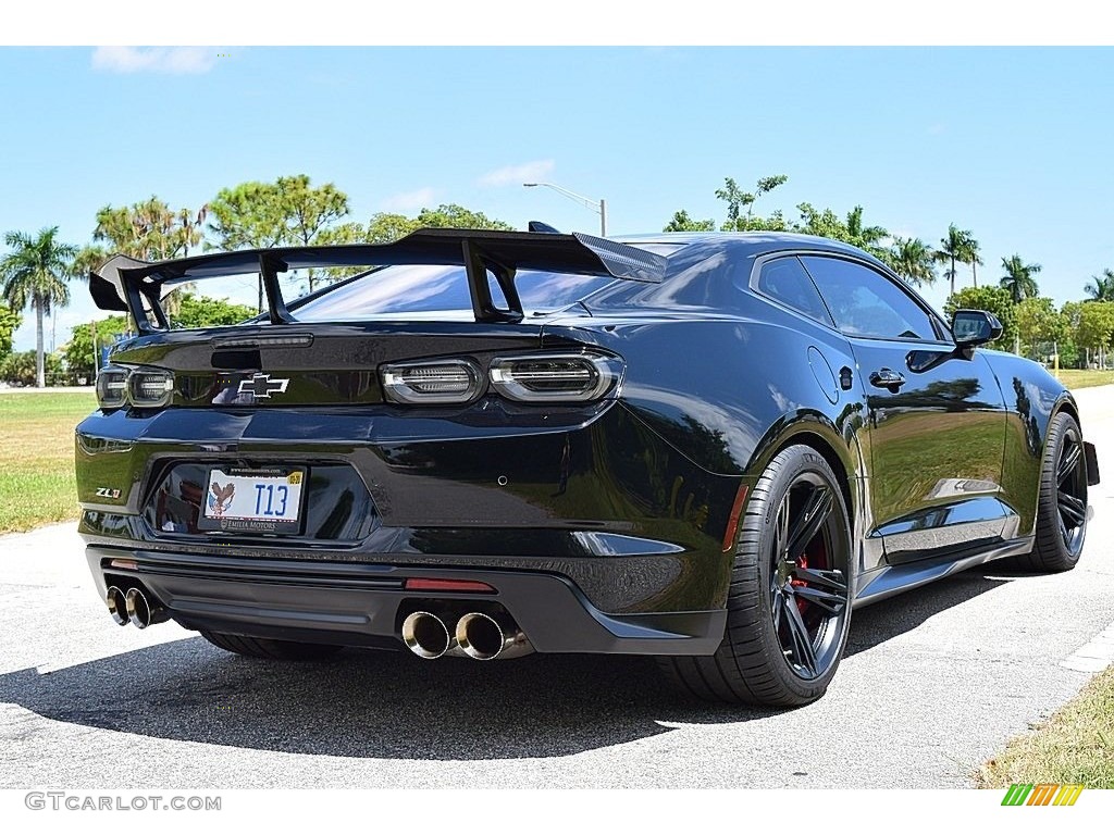 2019 Chevrolet Camaro ZL1 Coupe Exhaust Photo #136089968