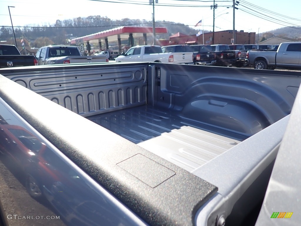 2019 1500 Classic Warlock Quad Cab 4x4 - Billett Silver Metallic / Black/Diesel Gray photo #12