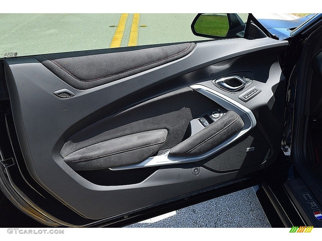 2019 Chevrolet Camaro ZL1 Coupe Jet Black Door Panel Photo #136090529