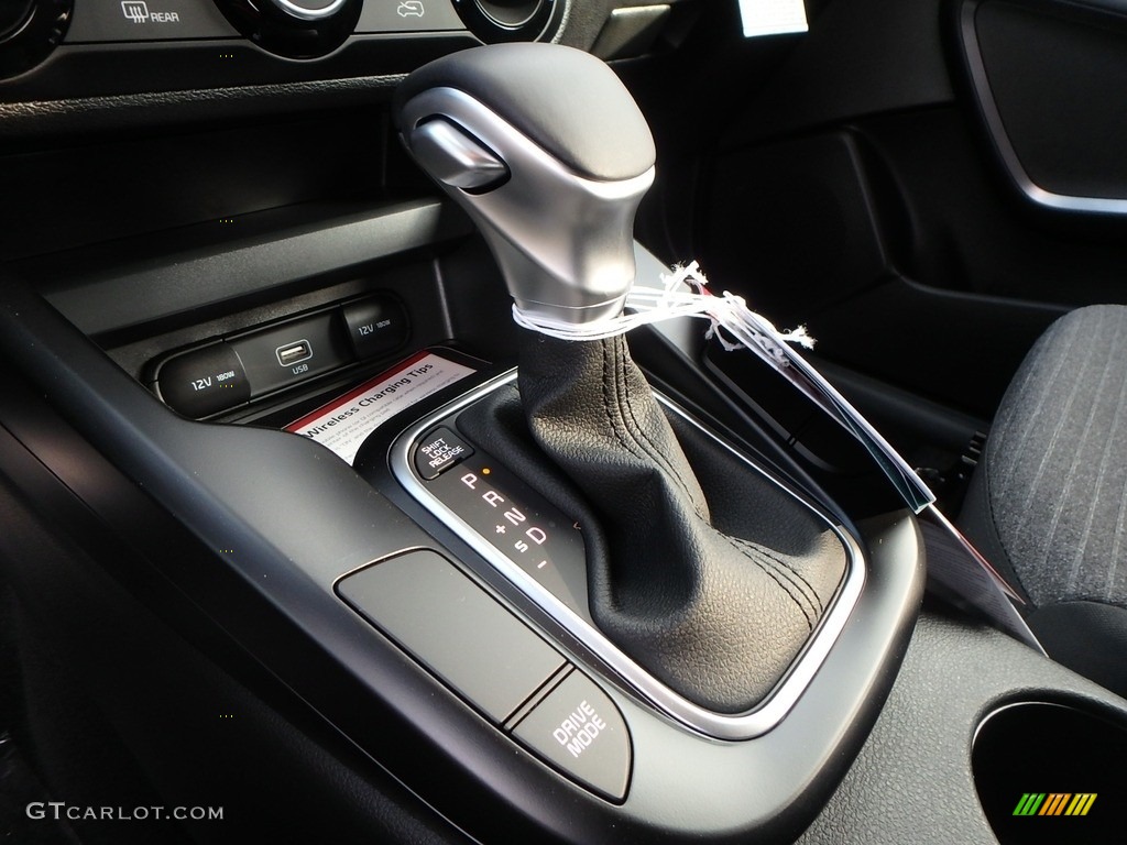 2020 Kia Soul GT-Line Transmission Photos
