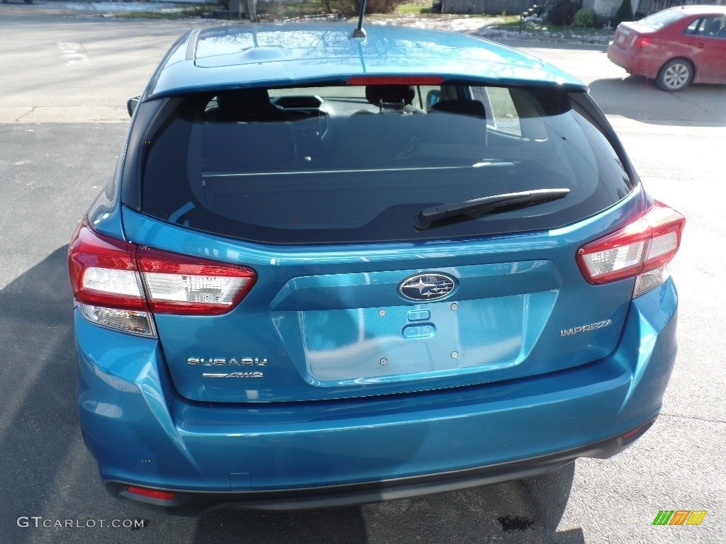 2019 Impreza 2.0i 5-Door - Island Blue Pearl / Black photo #6