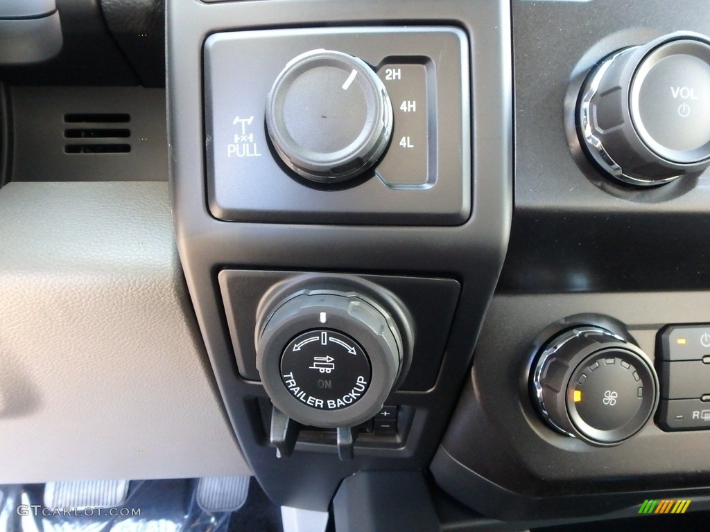 2019 Ford F150 STX SuperCab 4x4 Controls Photo #136103603