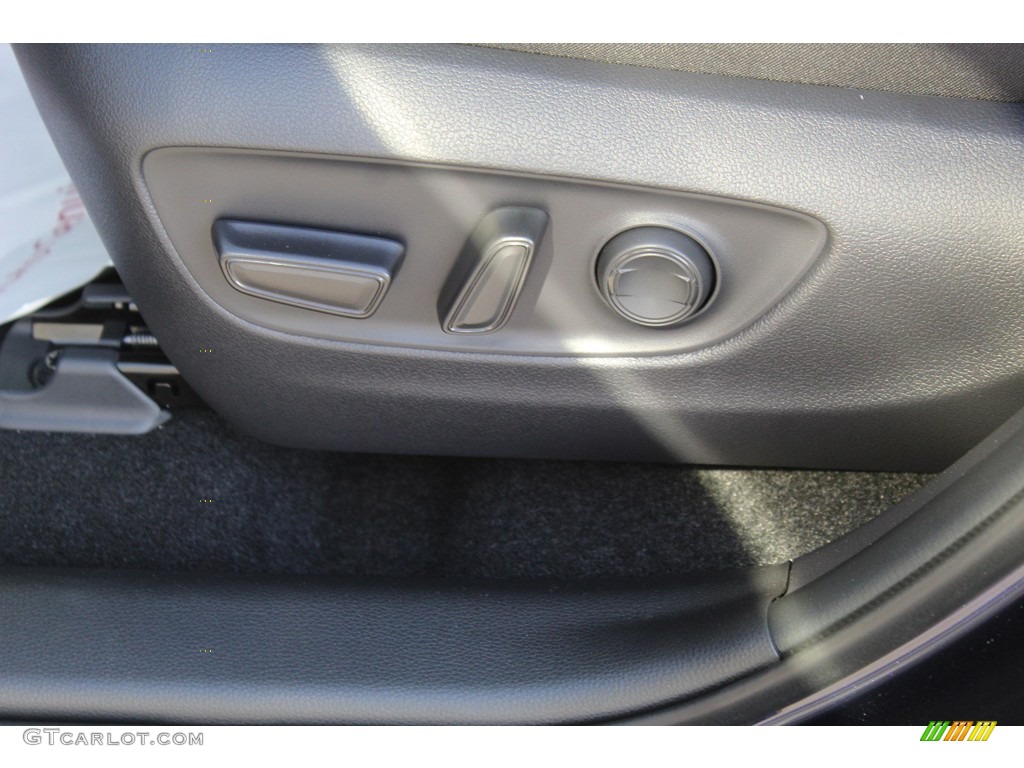 2019 RAV4 XLE AWD Hybrid - Blueprint / Black photo #11