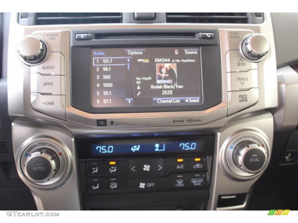 2019 Toyota 4Runner Limited 4x4 Controls Photos
