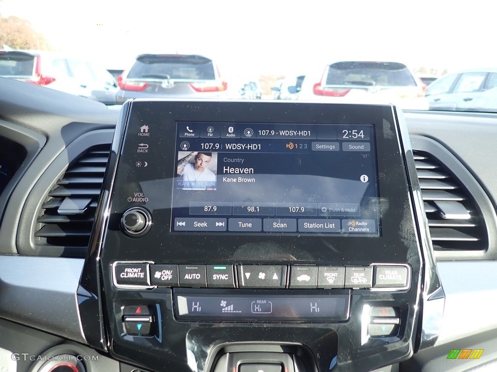 2020 Honda Odyssey EX-L Controls Photo #136114889