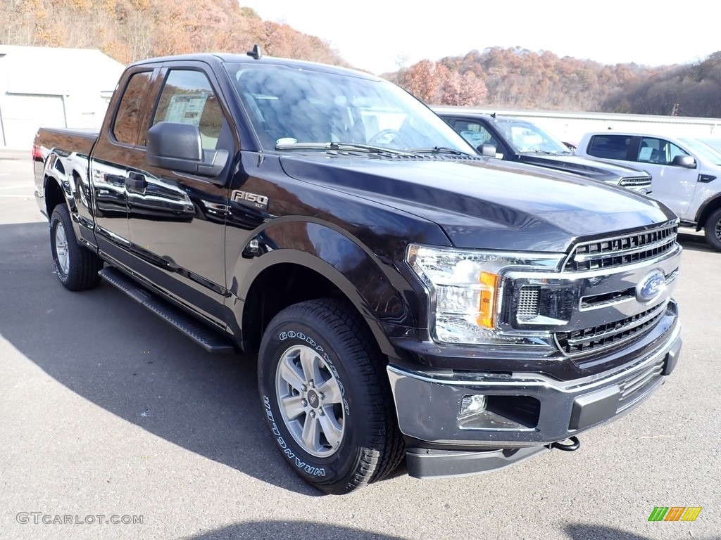 2019 F150 XLT SuperCab 4x4 - Agate Black / Earth Gray photo #3