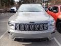 Sting-Gray - Grand Cherokee Laredo 4x4 Photo No. 8