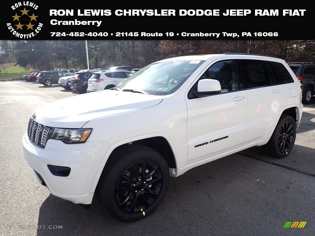 2020 Grand Cherokee Laredo 4x4 - Bright White / Black photo #1