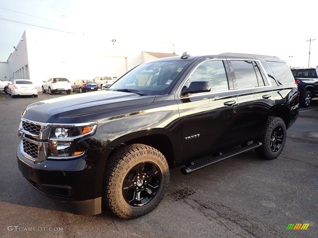 2020 Tahoe LS 4WD - Black / Jet Black photo #1