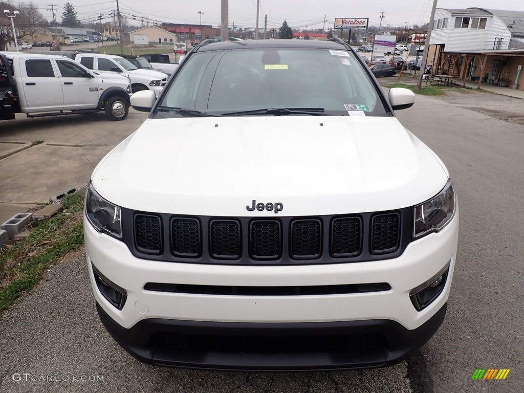 2020 Compass Latitude 4x4 - White / Black photo #7