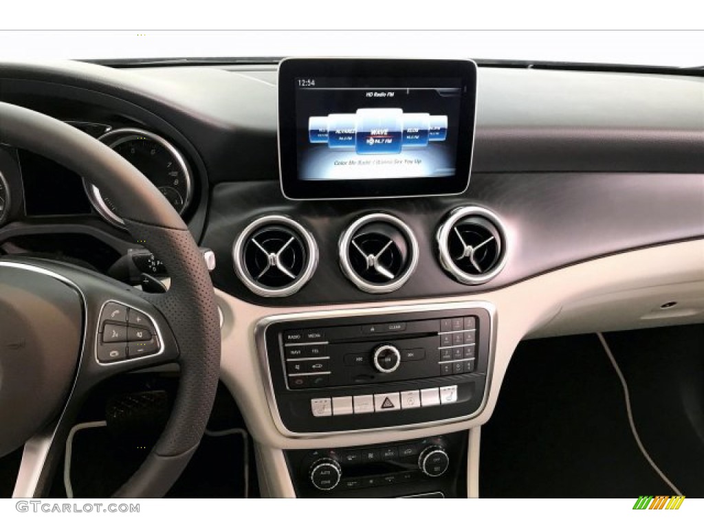 2020 GLA 250 - Mountain Grey Metallic / Crystal Gray photo #6