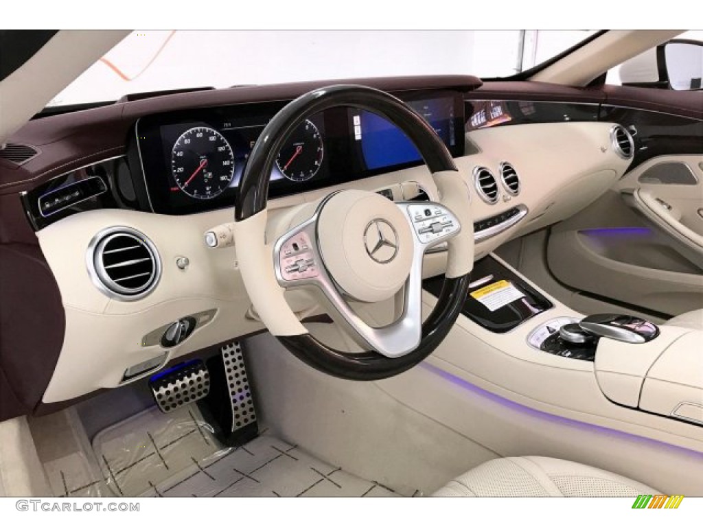 2020 Mercedes-Benz S 560 Cabriolet designo Porcelain/Titan Red Steering Wheel Photo #136132940