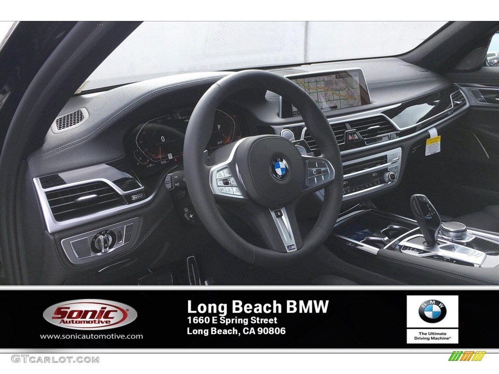 2020 7 Series 740i Sedan - Black Sapphire Metallic / Black photo #4