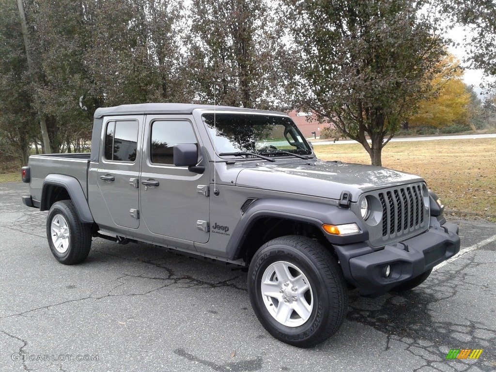 2020 Gladiator Sport 4x4 - Sting-Gray / Black photo #4