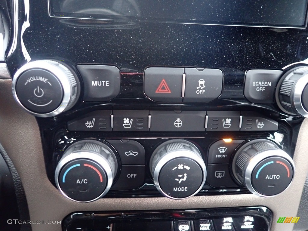 2019 Ram 2500 Laramie Crew Cab 4x4 Controls Photo #136139663