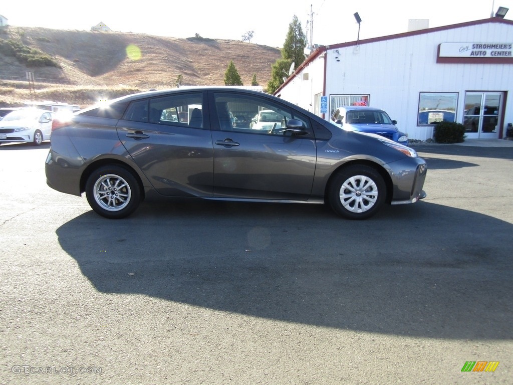 2019 Prius LE - Magnetic Grey Metallic / Black photo #3
