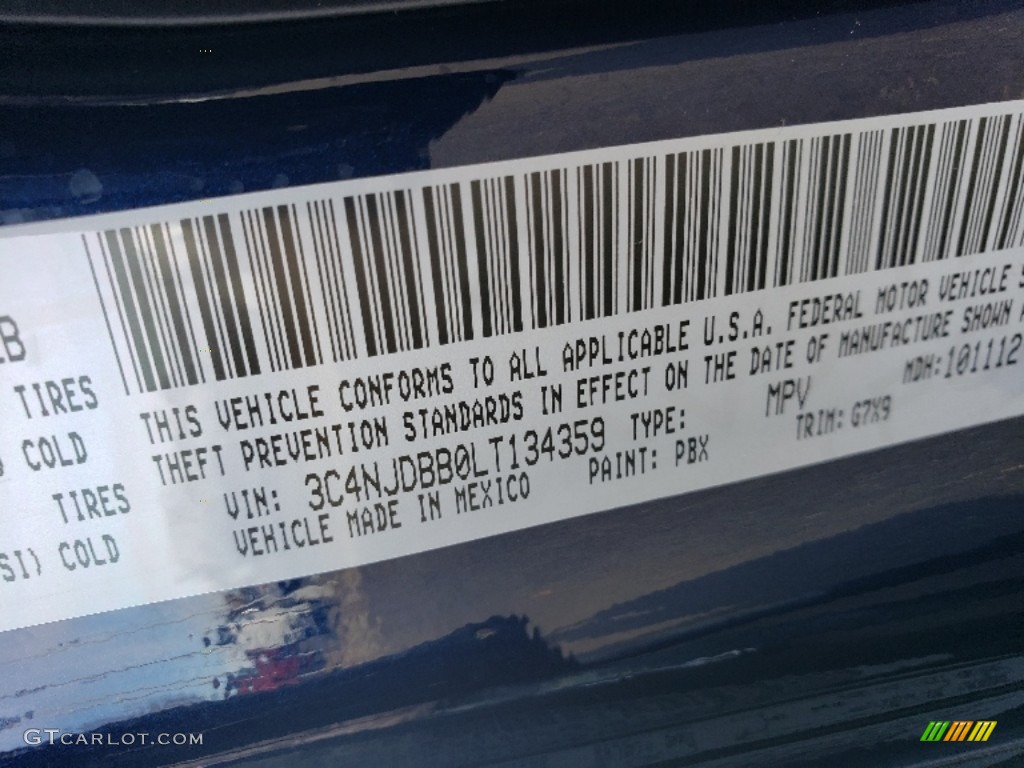 2020 Compass Latitude 4x4 - Jazz Blue Pearl / Black photo #9
