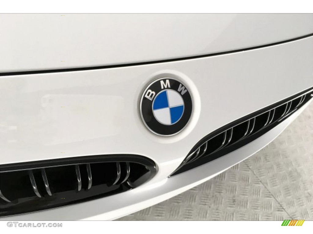 2018 M3 Sedan - Alpine White / Black photo #28