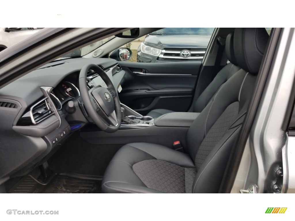2020 Toyota Camry XSE Front Seat Photo #136146585