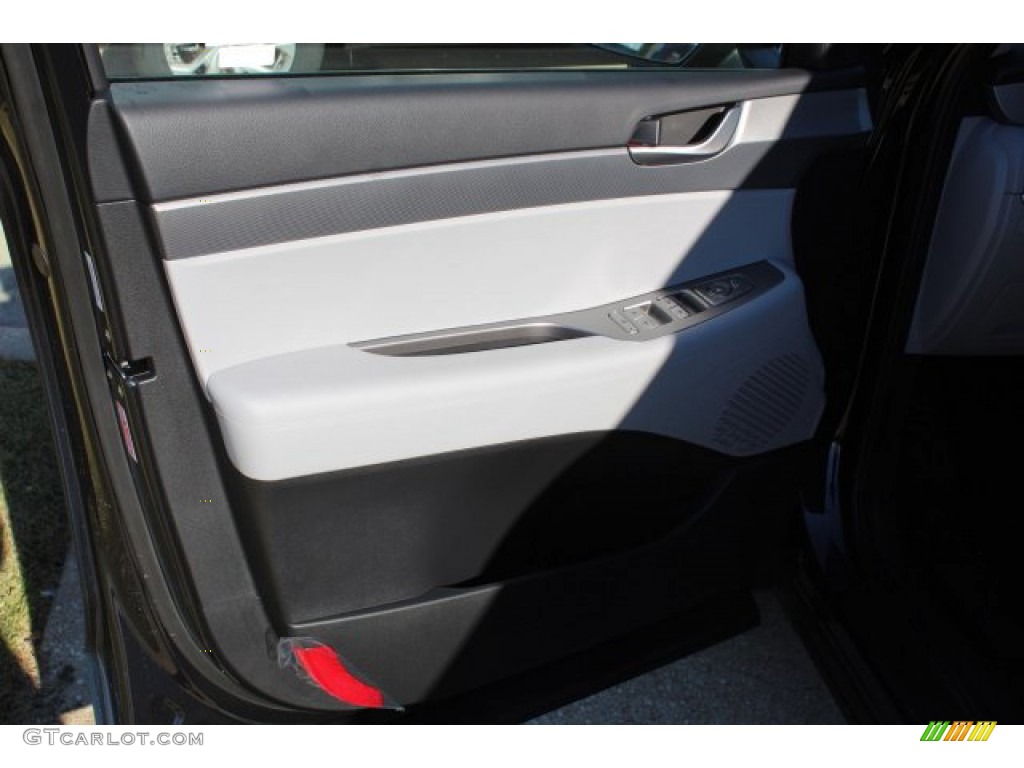 2020 Palisade SE - Moonlight Cloud / Black/Gray photo #8