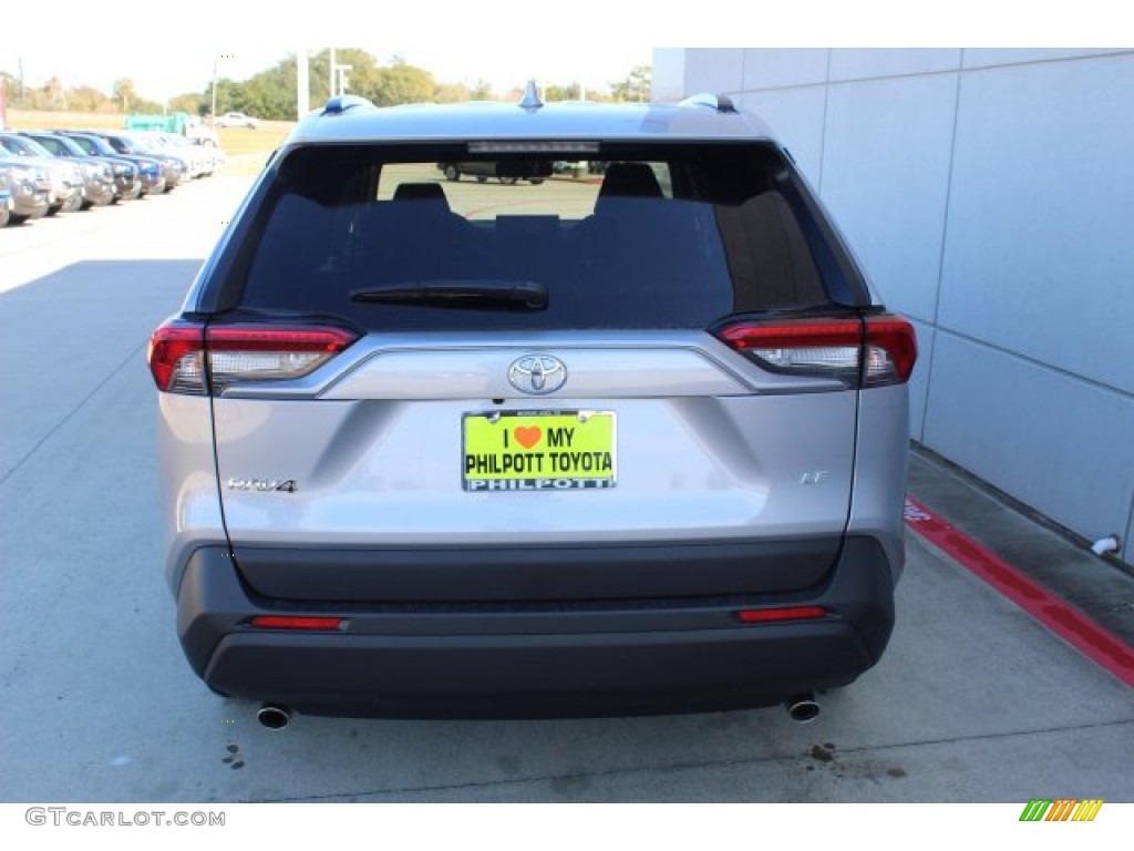 2019 RAV4 LE - Silver Sky Metallic / Black photo #7