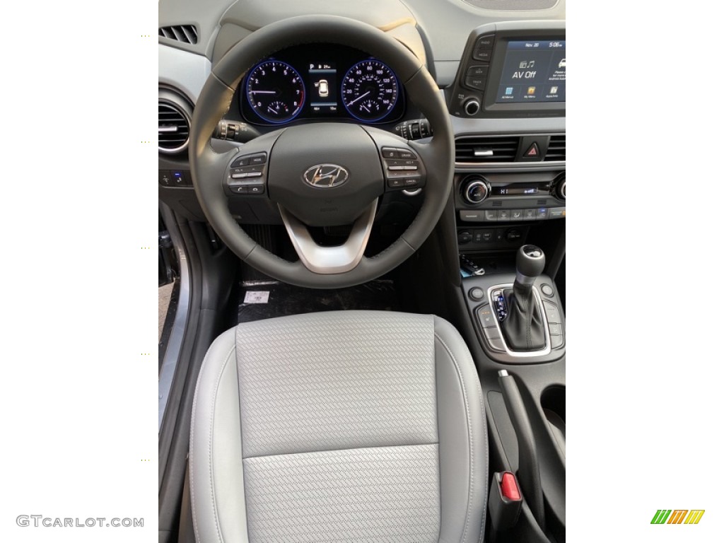 2020 Hyundai Kona Limited AWD Gray/Black Steering Wheel Photo #136156041