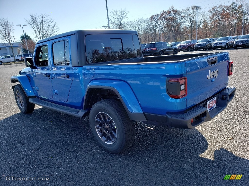 2020 Gladiator Overland 4x4 - Hydro Blue Pearl / Black photo #4