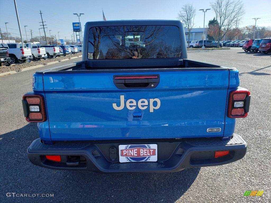 2020 Gladiator Overland 4x4 - Hydro Blue Pearl / Black photo #5