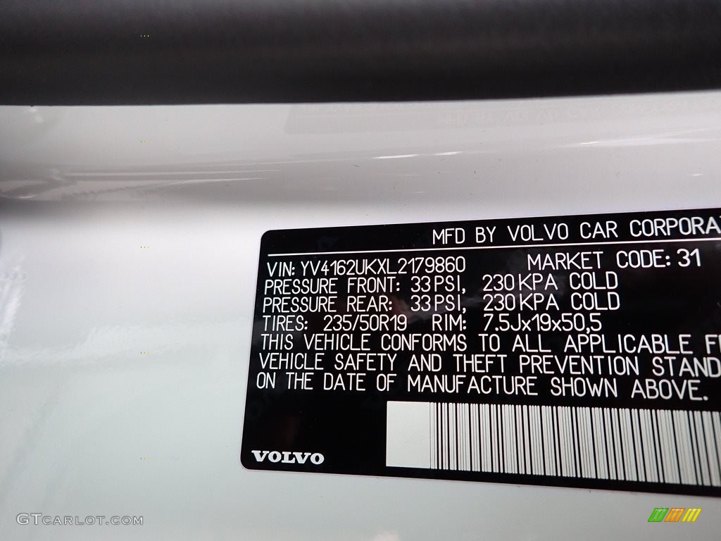 2020 XC40 T5 Momentum AWD - Ice White / Charcoal photo #11