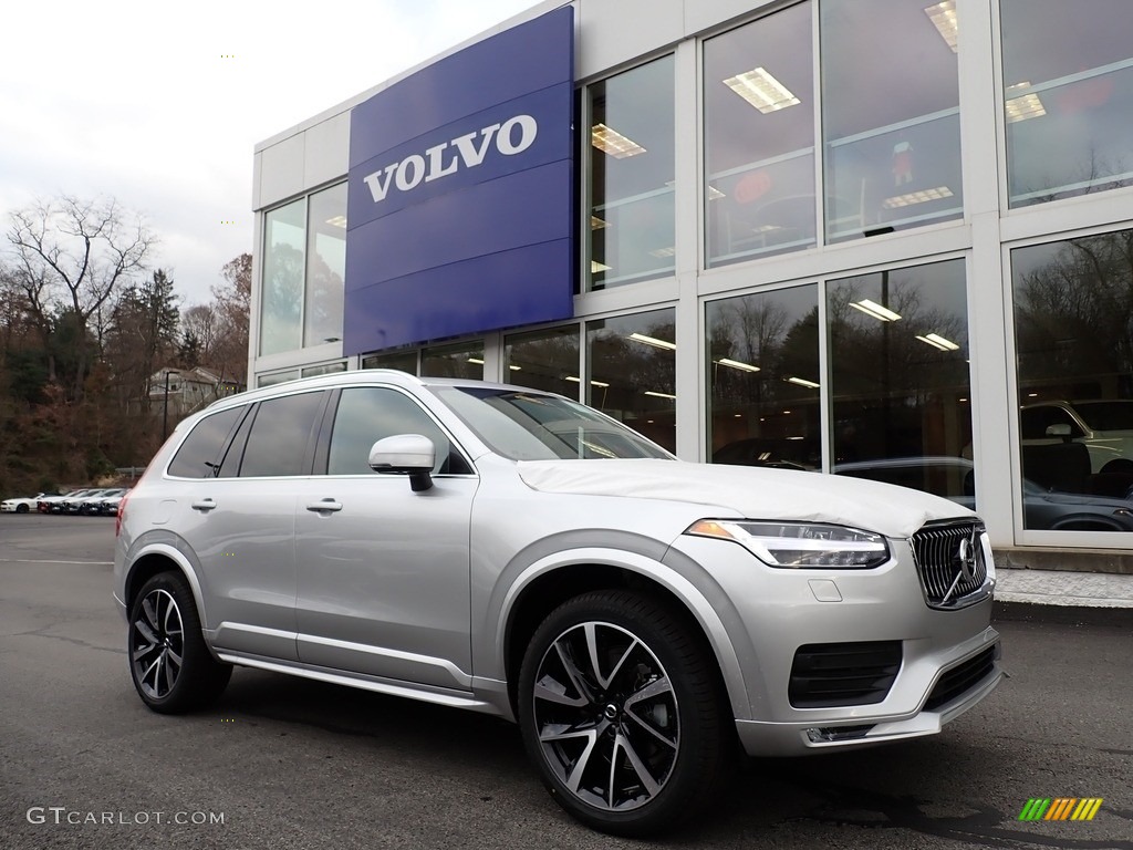 Bright Silver Metallic 2020 Volvo XC90 T6 AWD Momentum Exterior Photo #136166285