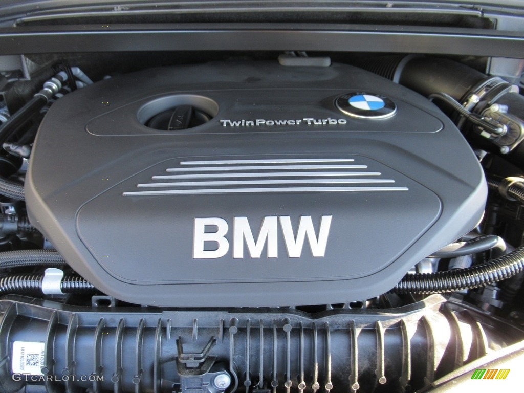 2019 X1 sDrive28i - Jet Black / Black photo #6