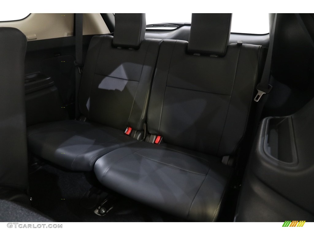 2019 Outlander SE S-AWC - Pearl White / Black photo #21