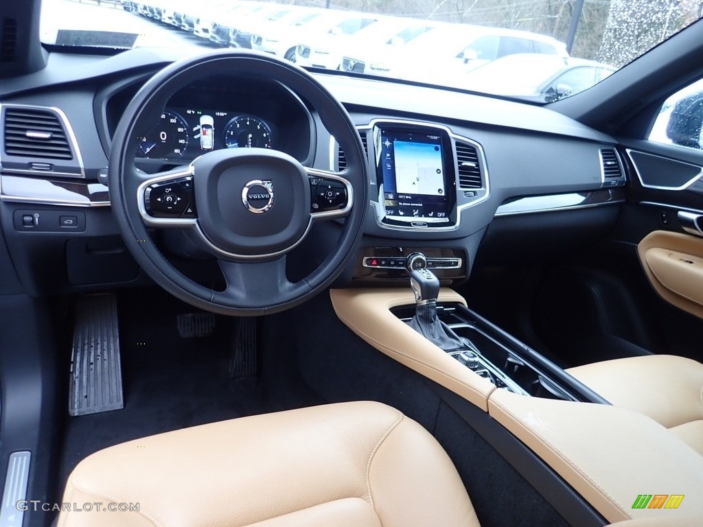 Blonde Interior 2019 Volvo XC90 T6 AWD Momentum Photo #136176292