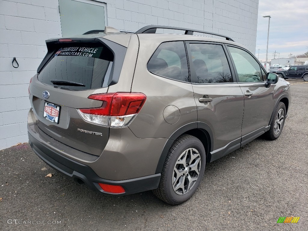 2019 Forester 2.5i Premium - Sepia Bronze Metallic / Black photo #2